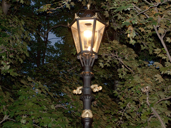 Газовые фонари в Александровском саду